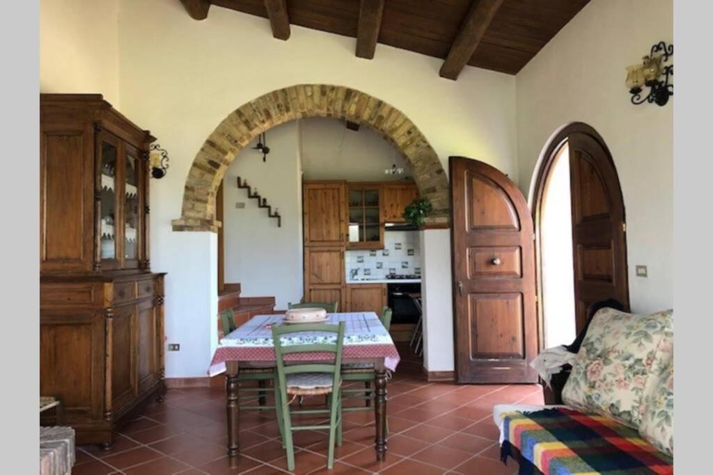 La Casetta Di Trignano Изола-дель-Гран-Сассо-д'Италия Экстерьер фото